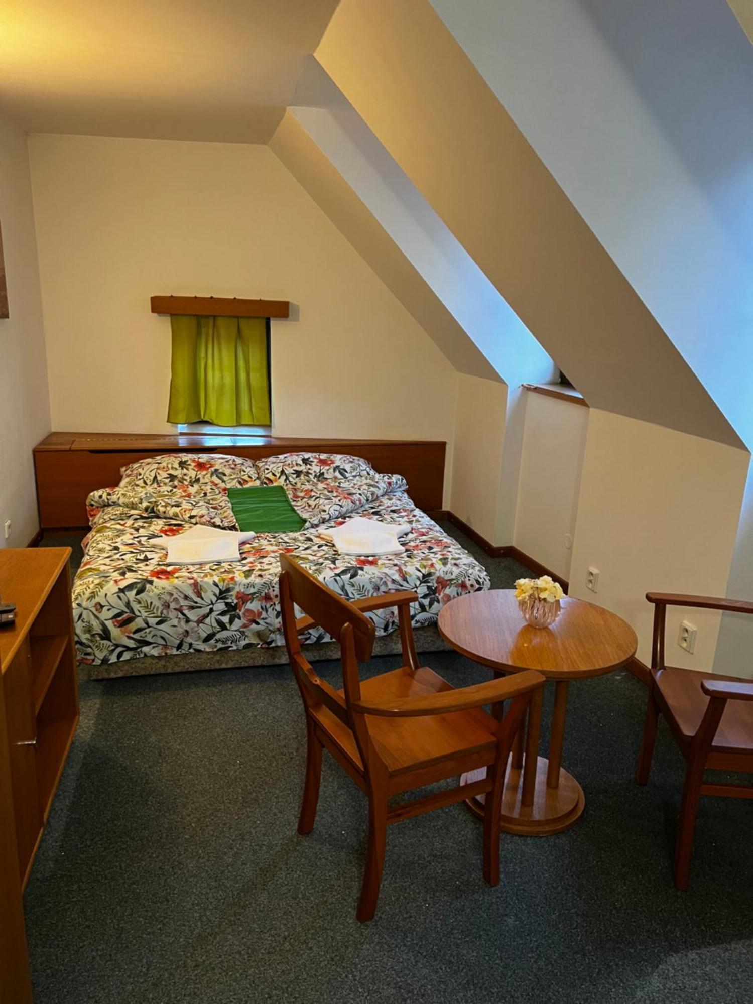 Apartmany Baroko Broumov Buitenkant foto