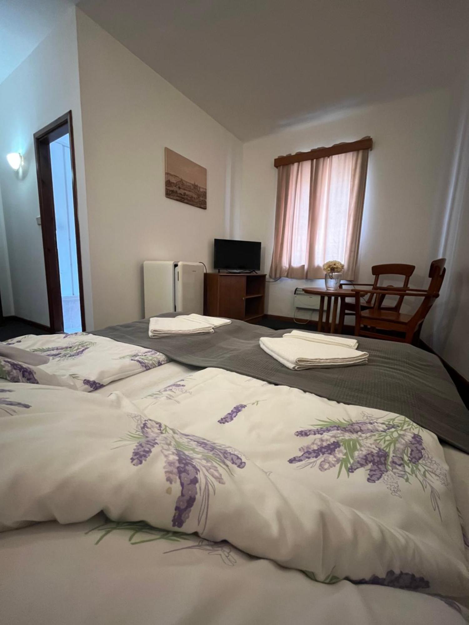 Apartmany Baroko Broumov Buitenkant foto