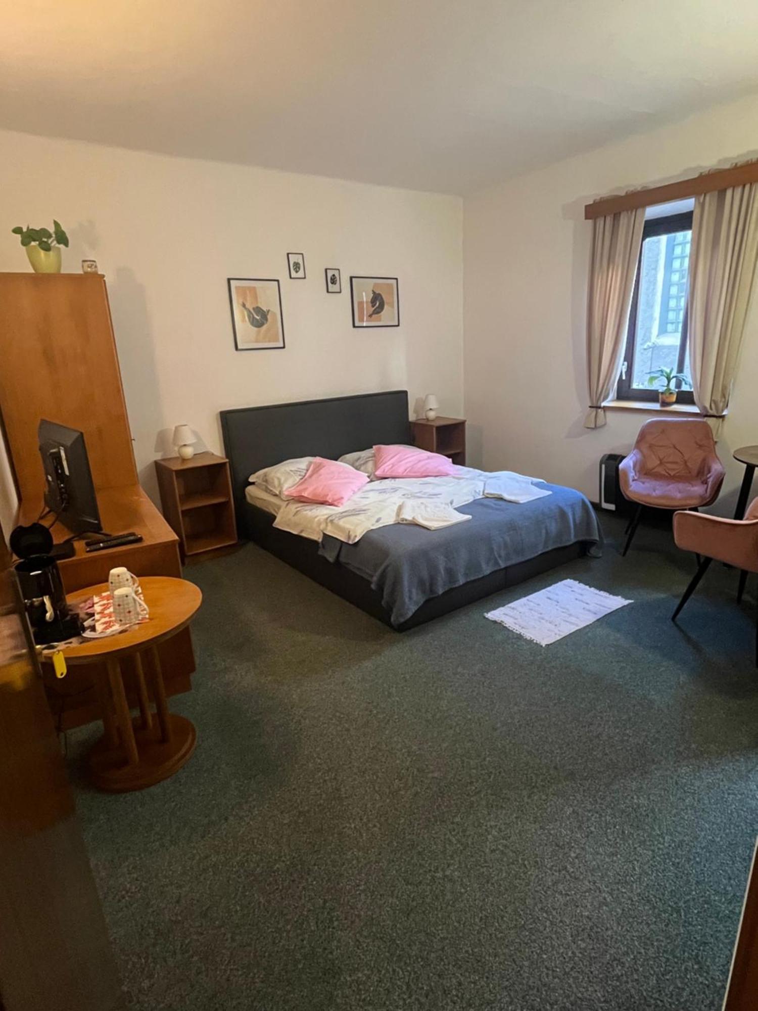 Apartmany Baroko Broumov Buitenkant foto